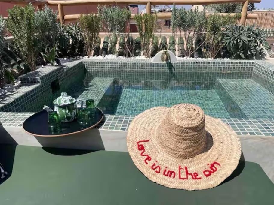 Riad Ptit Kech, Bassin Terrasse - Petits Dejeuners Маракеш Екстериор снимка