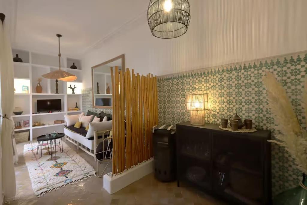 Riad Ptit Kech, Bassin Terrasse - Petits Dejeuners Маракеш Екстериор снимка